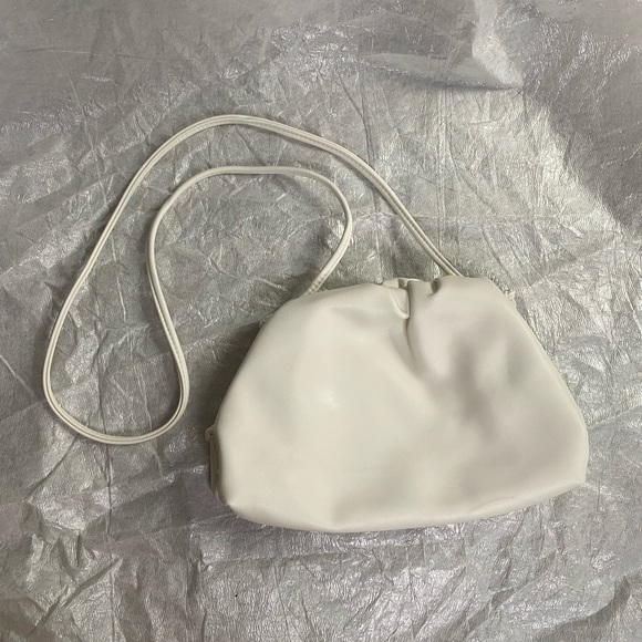 White dumpling cloud bag trendy y2k - Picture 2 of 7